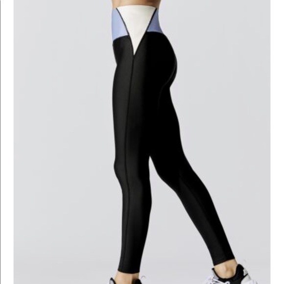 Carbon38 Colorblock Set - Picture 8 of 9